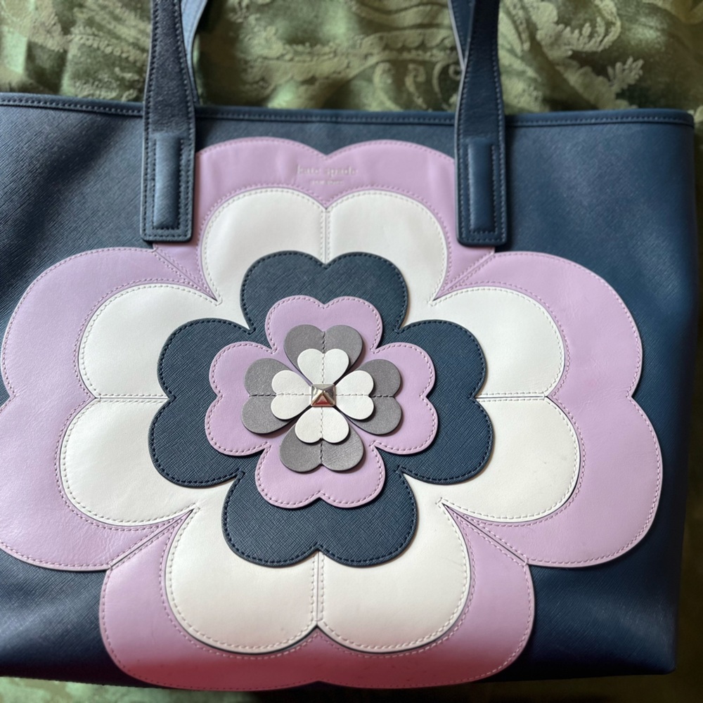 KATE SPADE Reiley Spade Flower